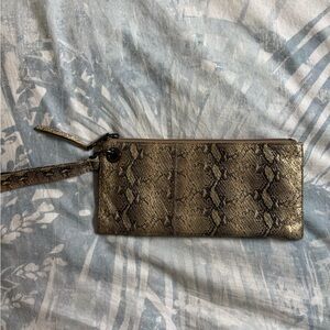 Hobo Vida Snake-Print Clutch